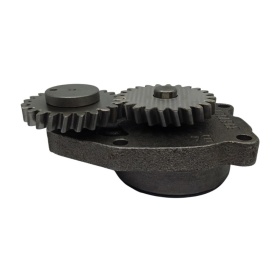 Pompa oleju KOMATSU S4D102 S6D102 4D102 6D102