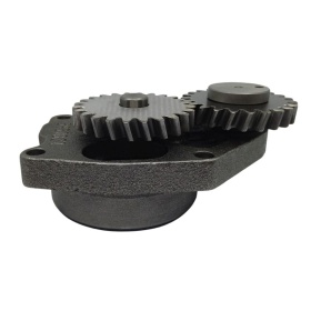 Pompa oleju KOMATSU S4D102 S6D102 4D102 6D102